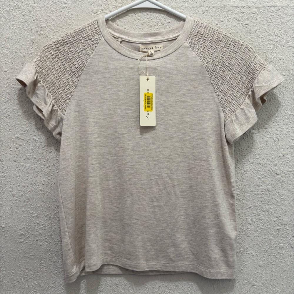 Copper Key Juniors Flutter Sleeve Crop Top in Oatmeal Heather Size Large NWT